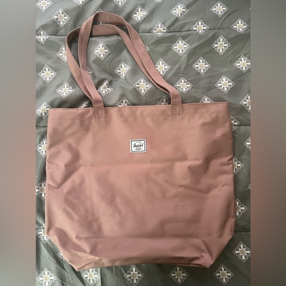 Hershel Supply Company Classic Tote-Mauve Color - Picture 1 of 6